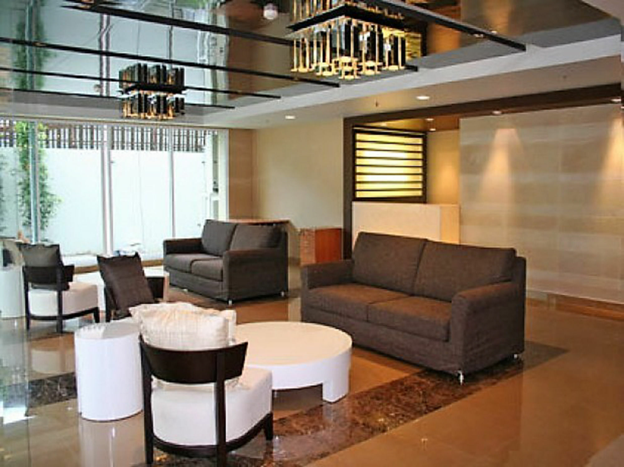 Double Trees Residence Bangkok Dış mekan fotoğraf