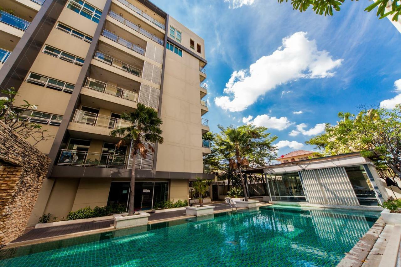 Double Trees Residence Bangkok Dış mekan fotoğraf